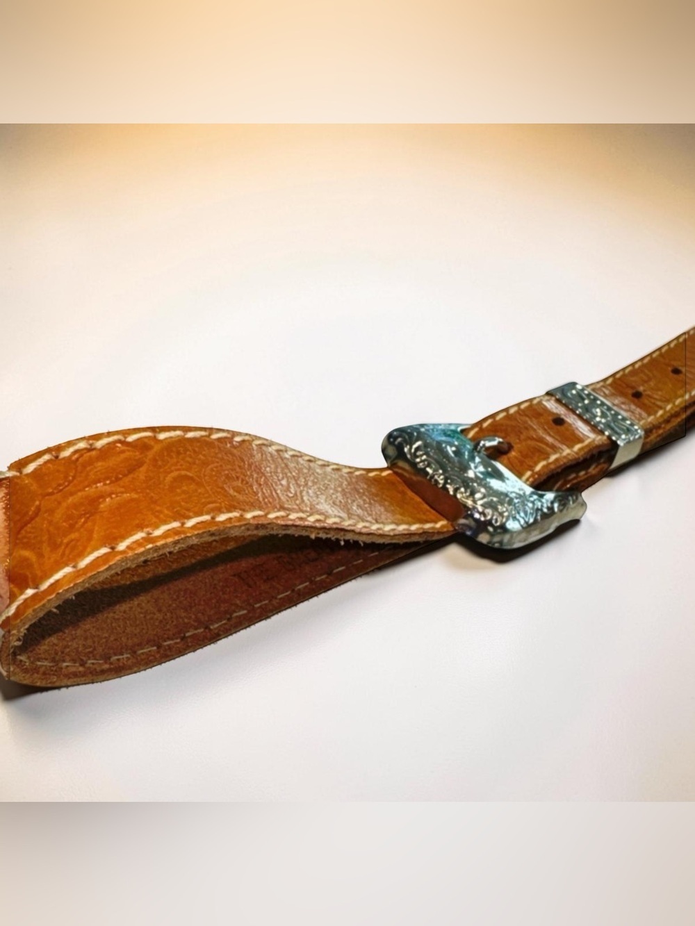 The Great NY Belt Company Western Leather Belt with Buckle. Tan, Silver. 32” - Picture 10 of 13